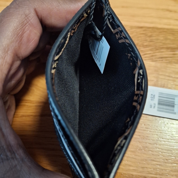 Marc Jacobs Black Card Holder - Picture 5 of 11